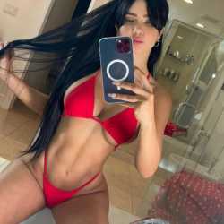 Kurtköy Uzun Boylu Escort Manken Gibi