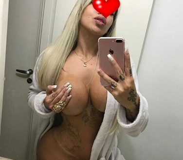 Zeytinburnu Farkını ortaya koyan seksi escort bayanı Esra