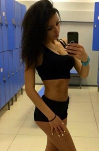 Zeytinburnu Minyon Tipli Escort Nur