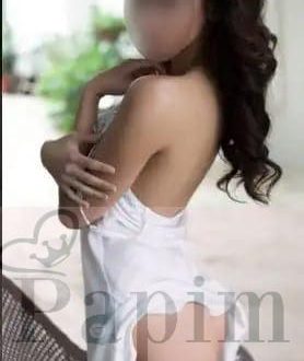 Arkadan vermeye bayılan anal Acıbadem escort Buse