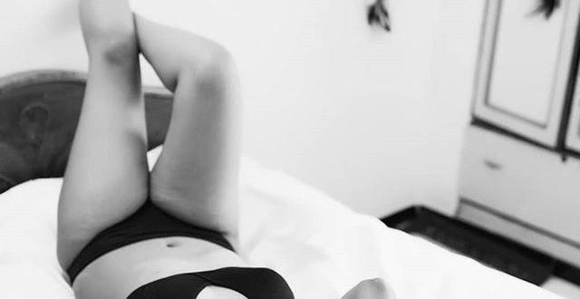 Konutu olan Acıbadem escort Bircan yanılgısız seksle mükâfatlandırıyor
