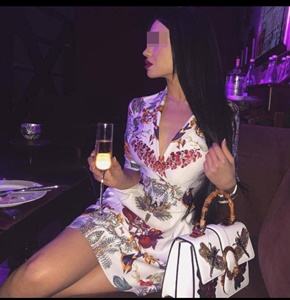 Zeytinburnu Fantezi Kraliçesi Escort Milana