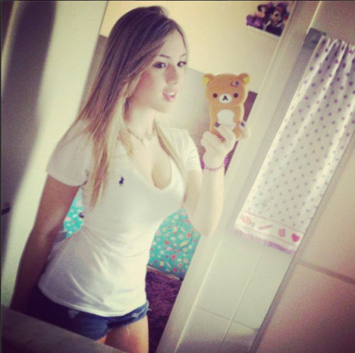Kartal Üniversitesi Öğrencisiyle Fantezi Deneyimlerini Anlatan Escort Bayan Ahu