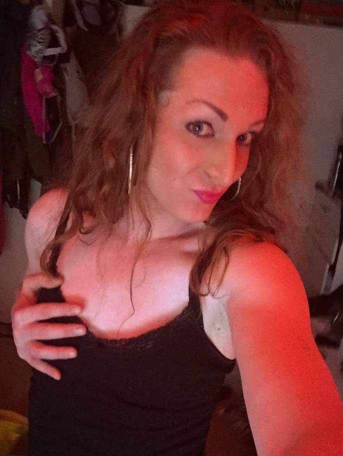 Kurtköy İçin Seçkin Escort Bayan Profilinde Yeniden Sunum